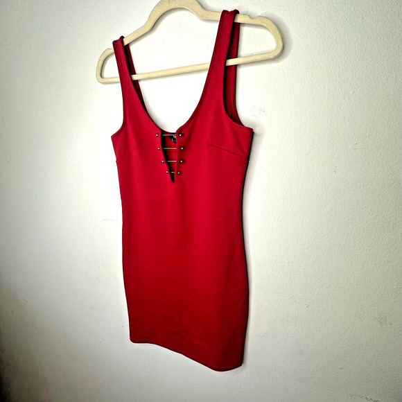 G by Guess Red Bodycon Silver Embellished V-Neck Sleeveless Mini Dress Small - Picture 3 of 14